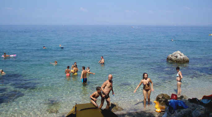 Njivice beach Miramare