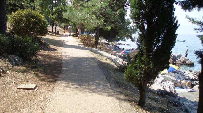 Njivice beach Miramare